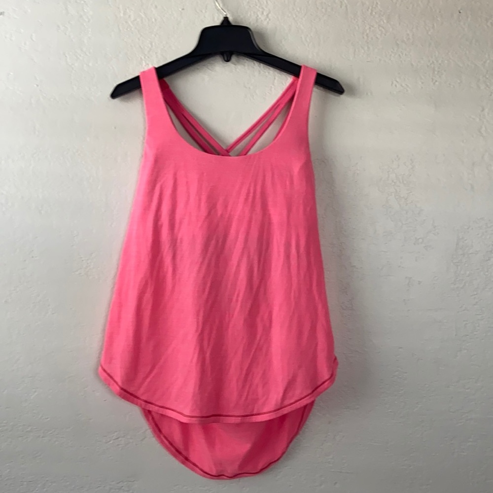 Lululemon tank to with built in bra